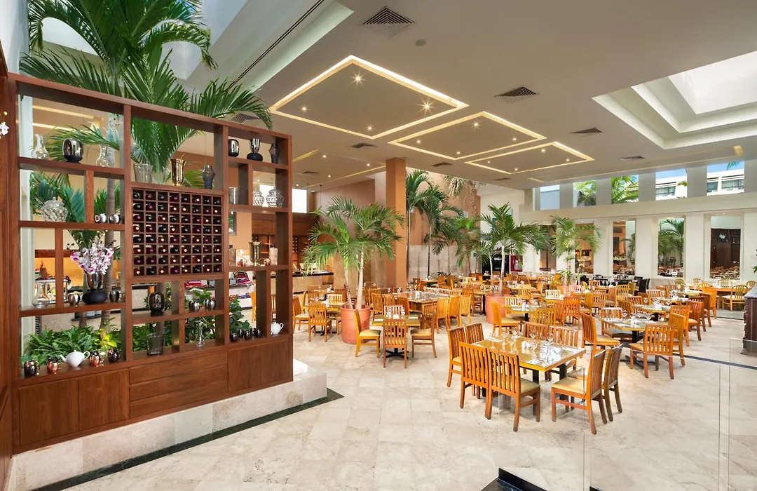 The Grand Oasis Cancun-1